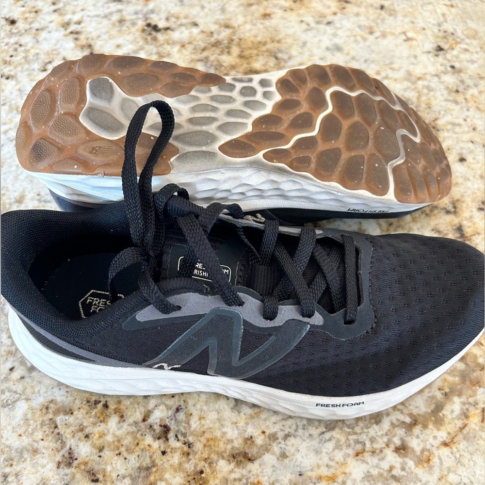 New Balance Freshfoam Women’s Black Athletic Shoes